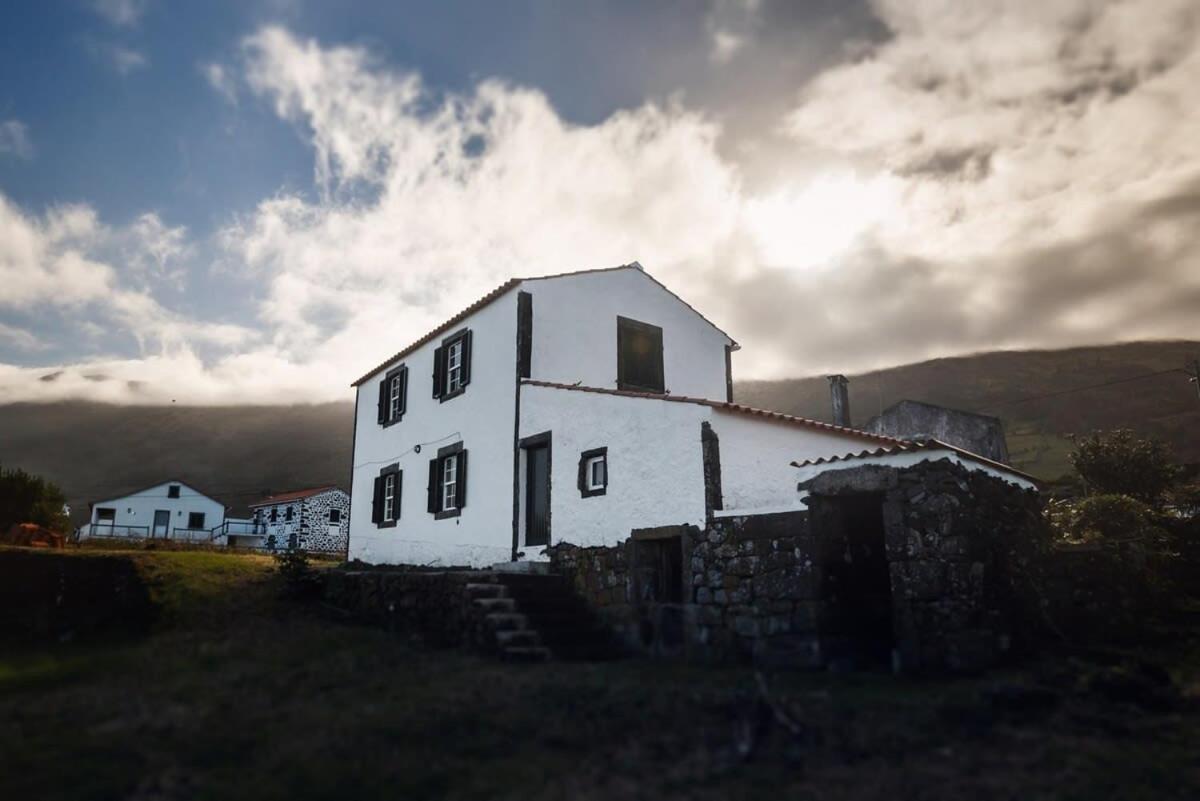 Liiiving In Acores - Ocean View House Villa Canto da Areia Bagian luar foto